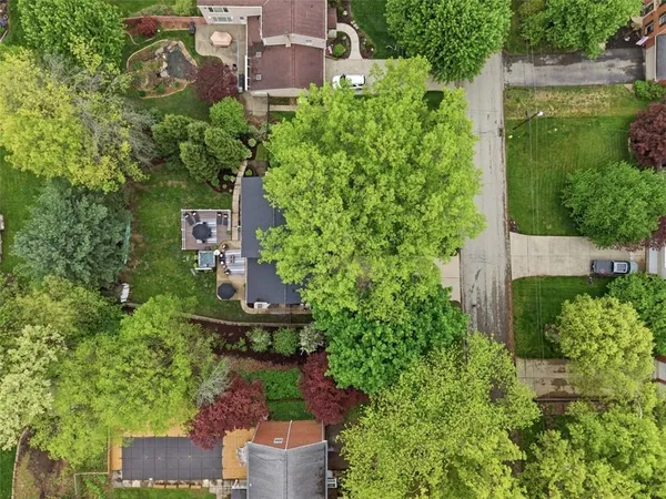 $550,000 | 2344 Southwood Drive, Pittsburgh, PA 15241