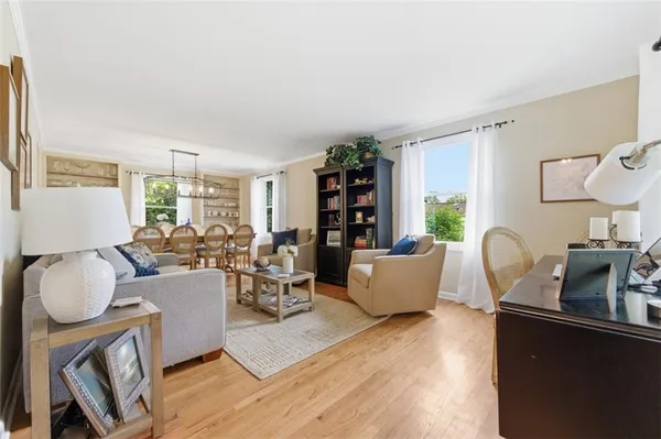 $550,000 | 2344 Southwood Drive, Pittsburgh, PA 15241