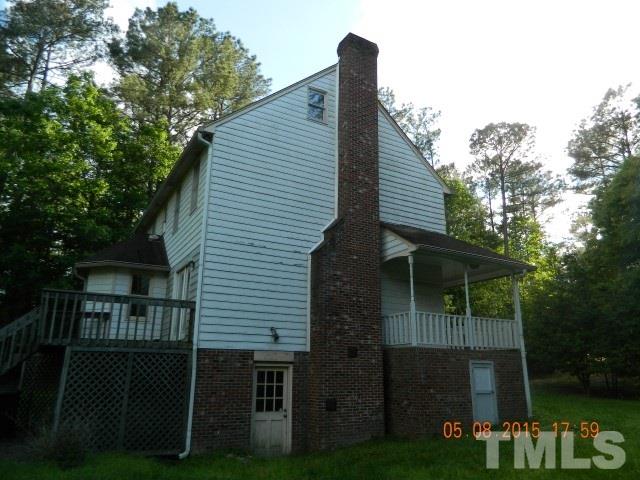 1013 Branchview Court Raleigh, NC 27610 - Photo 4 of 23 Gallery Image 4