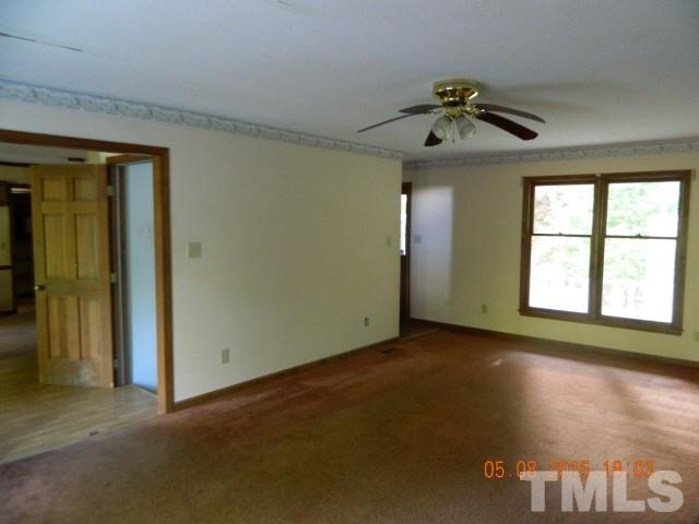 1013 Branchview Court Raleigh, NC 27610 - Photo 6 of 23 Gallery Image 6