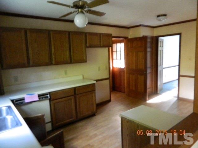 1013 Branchview Court Raleigh, NC 27610 - Photo 10 of 23 Gallery Image 10