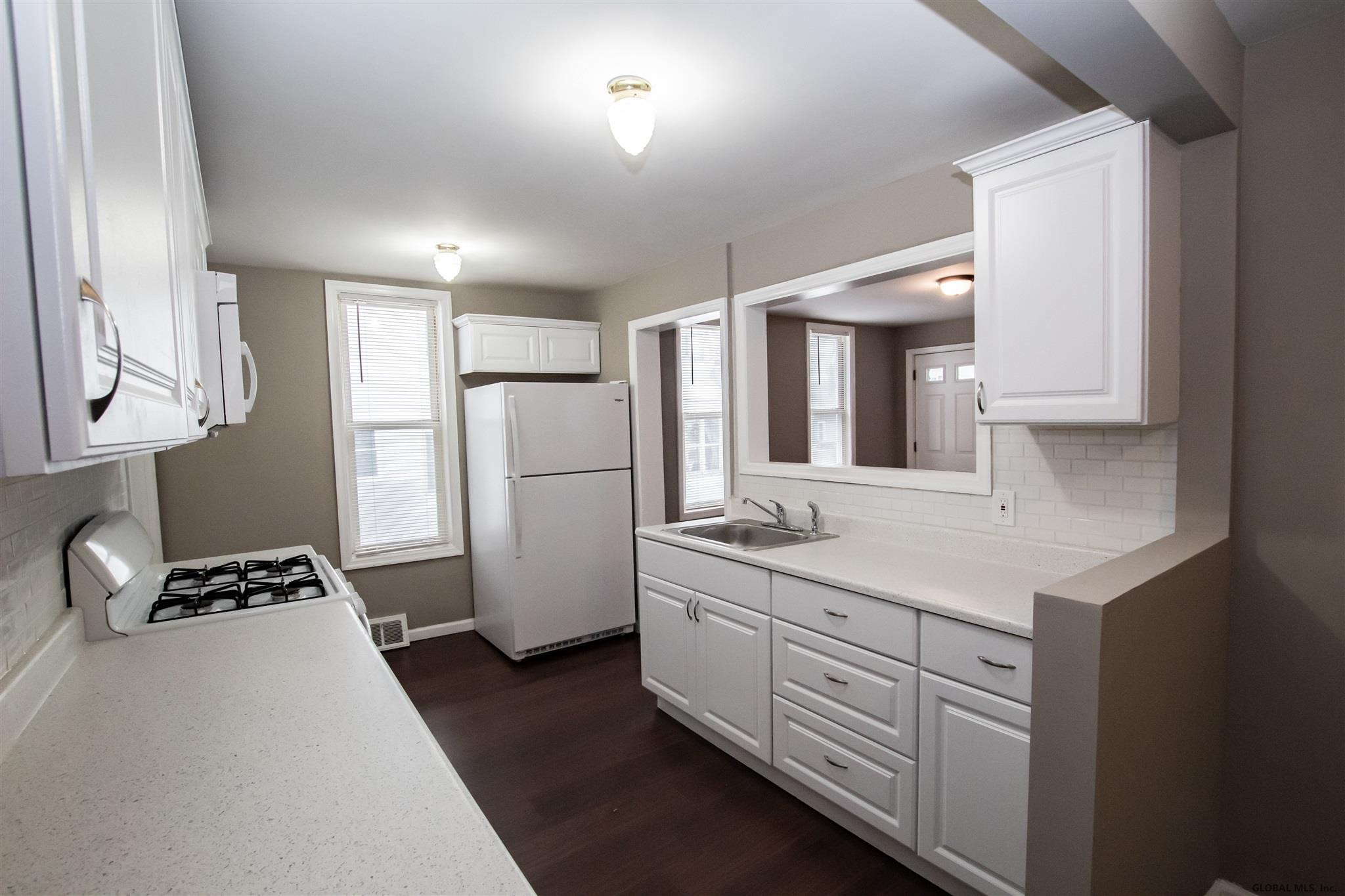 32 Walnut Street Gloversville, NY 12078 - Photo 3 of 20 Photo 3