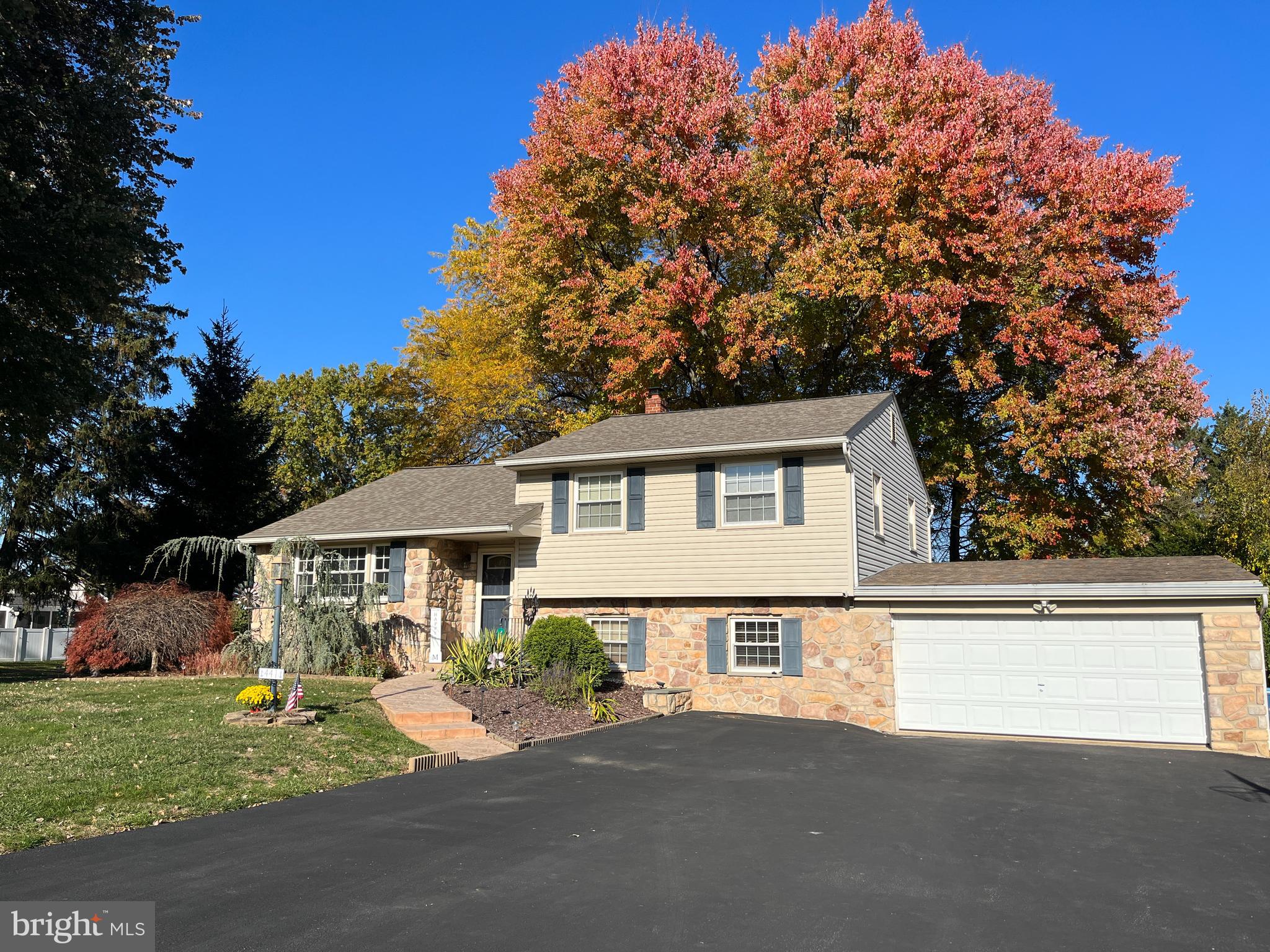 Welcome to 441 Hightop Road!!