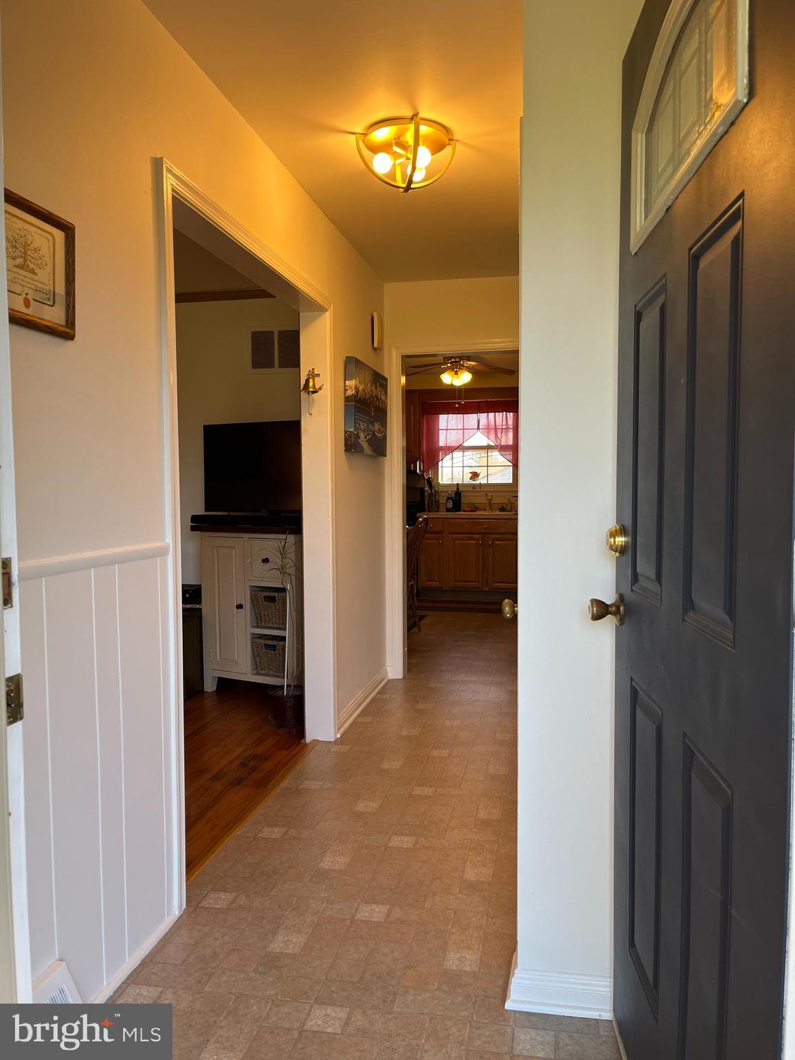 441 Hightop Road West Chester, PA 19380 - Photo 12 of 35 Front entry