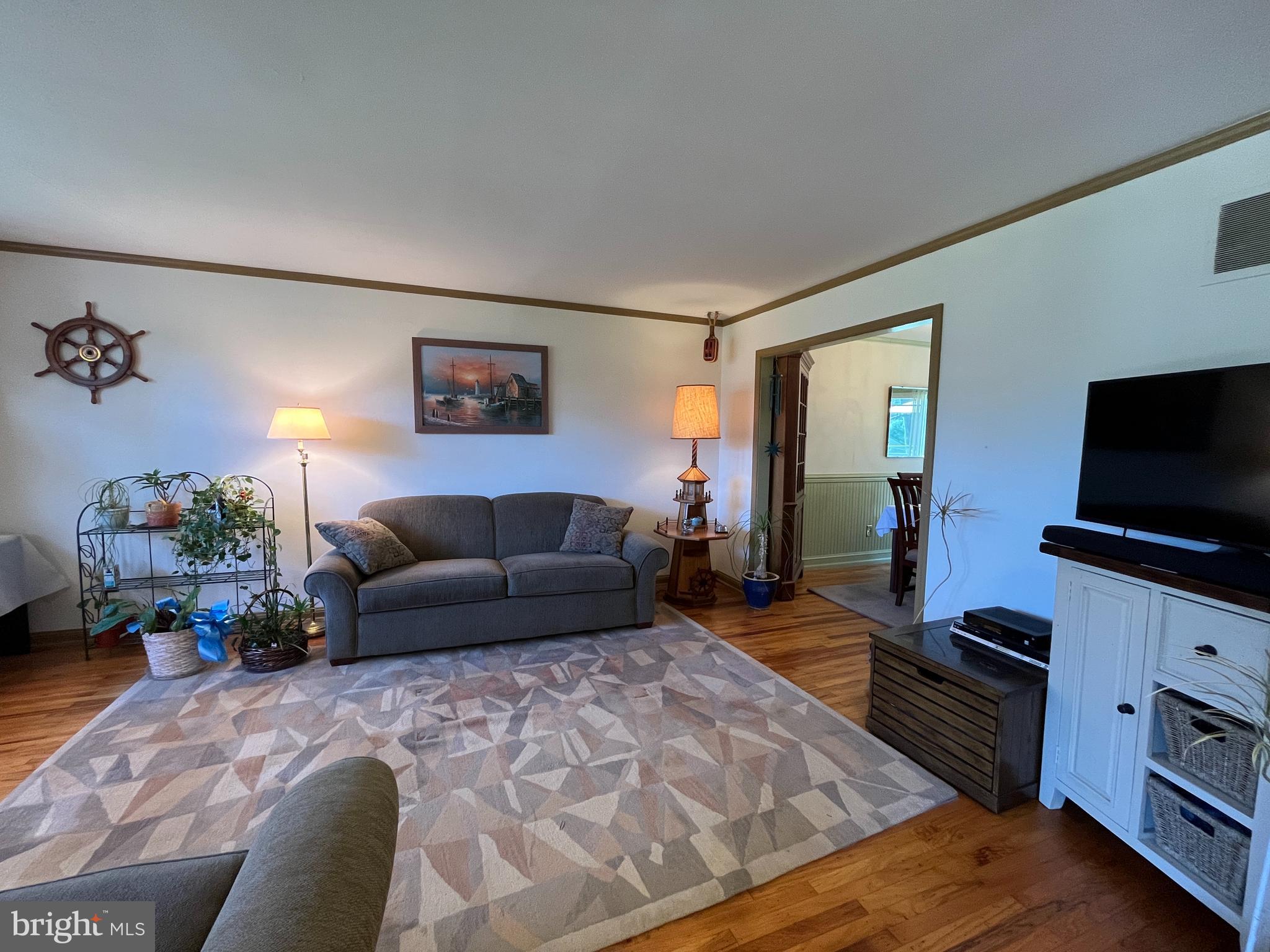 441 Hightop Road West Chester, PA 19380 - Photo 14 of 35 Living room