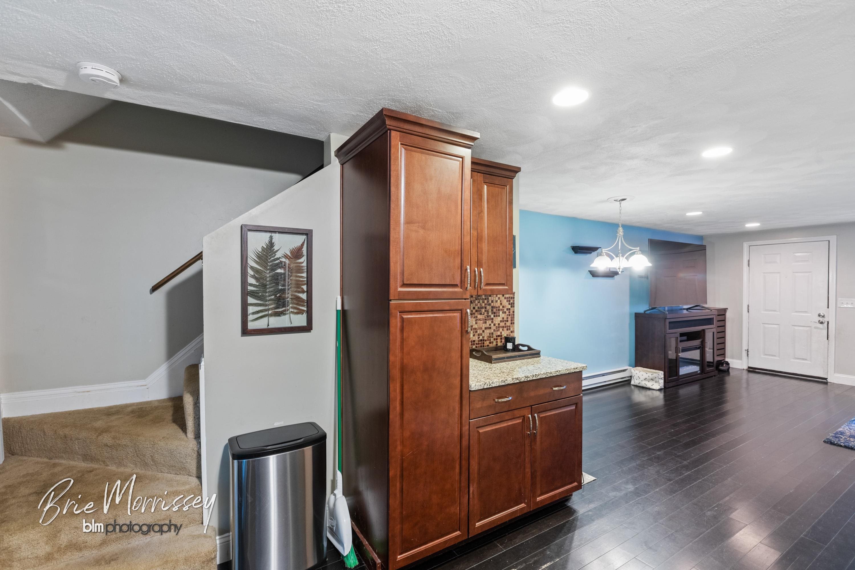 81 Stonegate Lane, Unit 81 Derry, NH 03038 - Photo 10 of 16