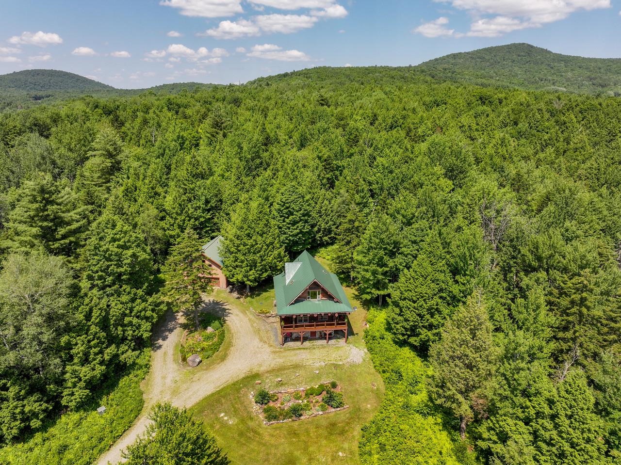 602 South Richford Road Richford, VT 05476 - Photo 4 of 58