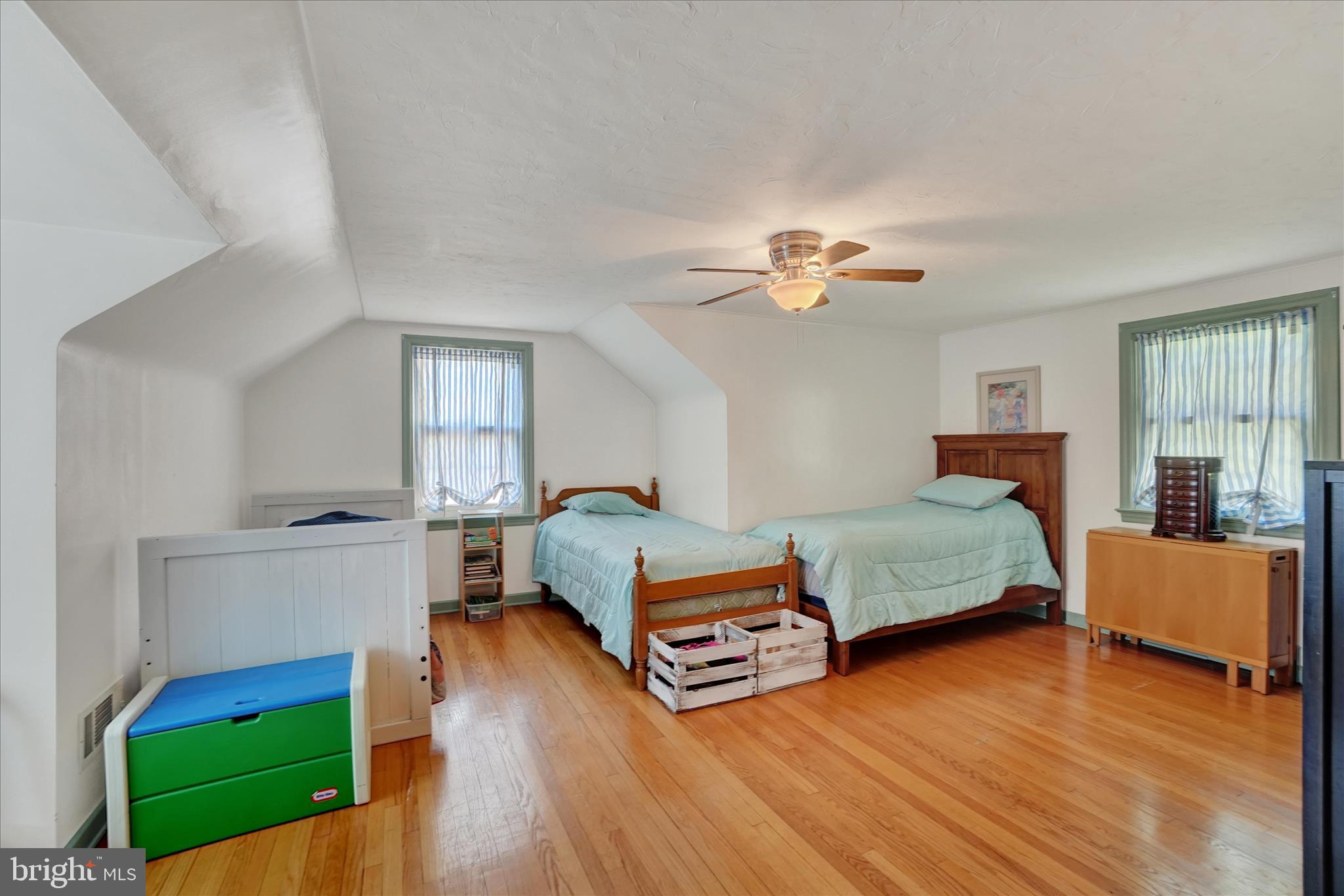 29 Maple Road York, PA 17403 - Photo 17 of 33
