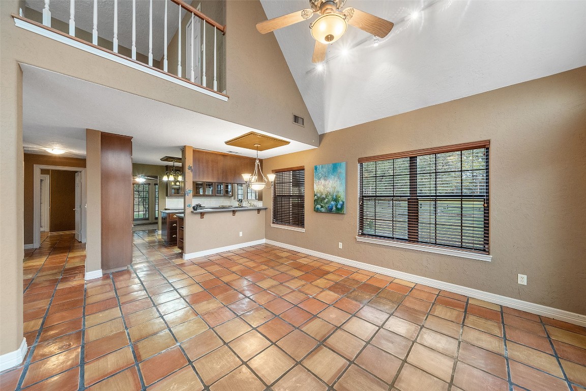 186 Lake Road Huntsville, TX 77320 - Photo 8 of 48