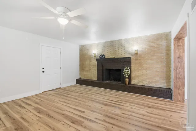 $207,000 | 522 South Edgewood Circle, Pensacola, FL 32506