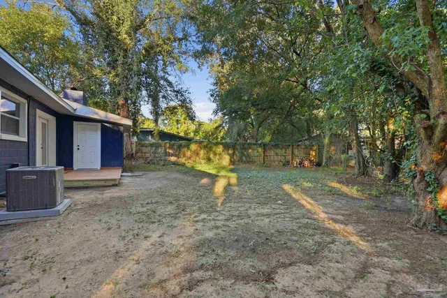$207,000 | 522 South Edgewood Circle, Pensacola, FL 32506
