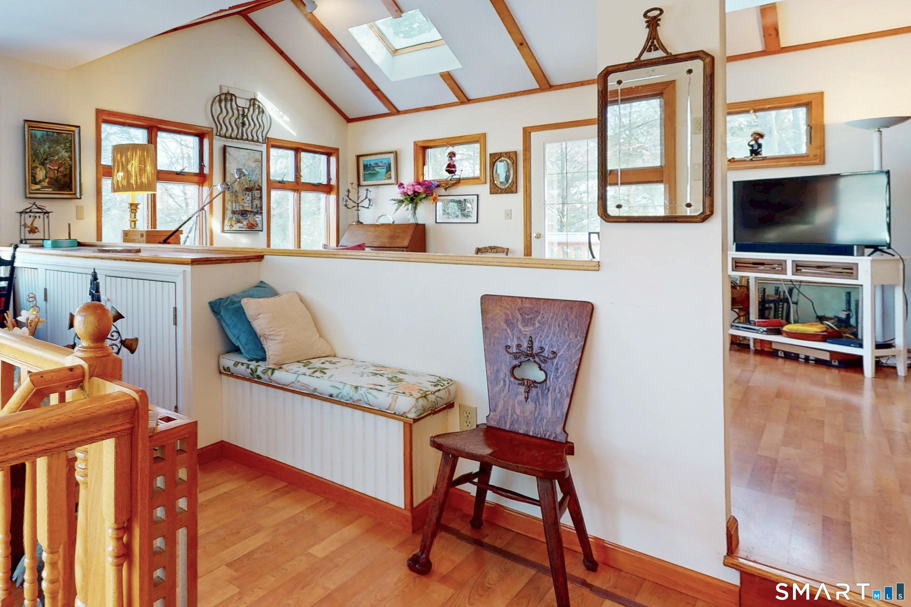 29 Carol Street Danbury, CT 06810 - Photo 4 of 36