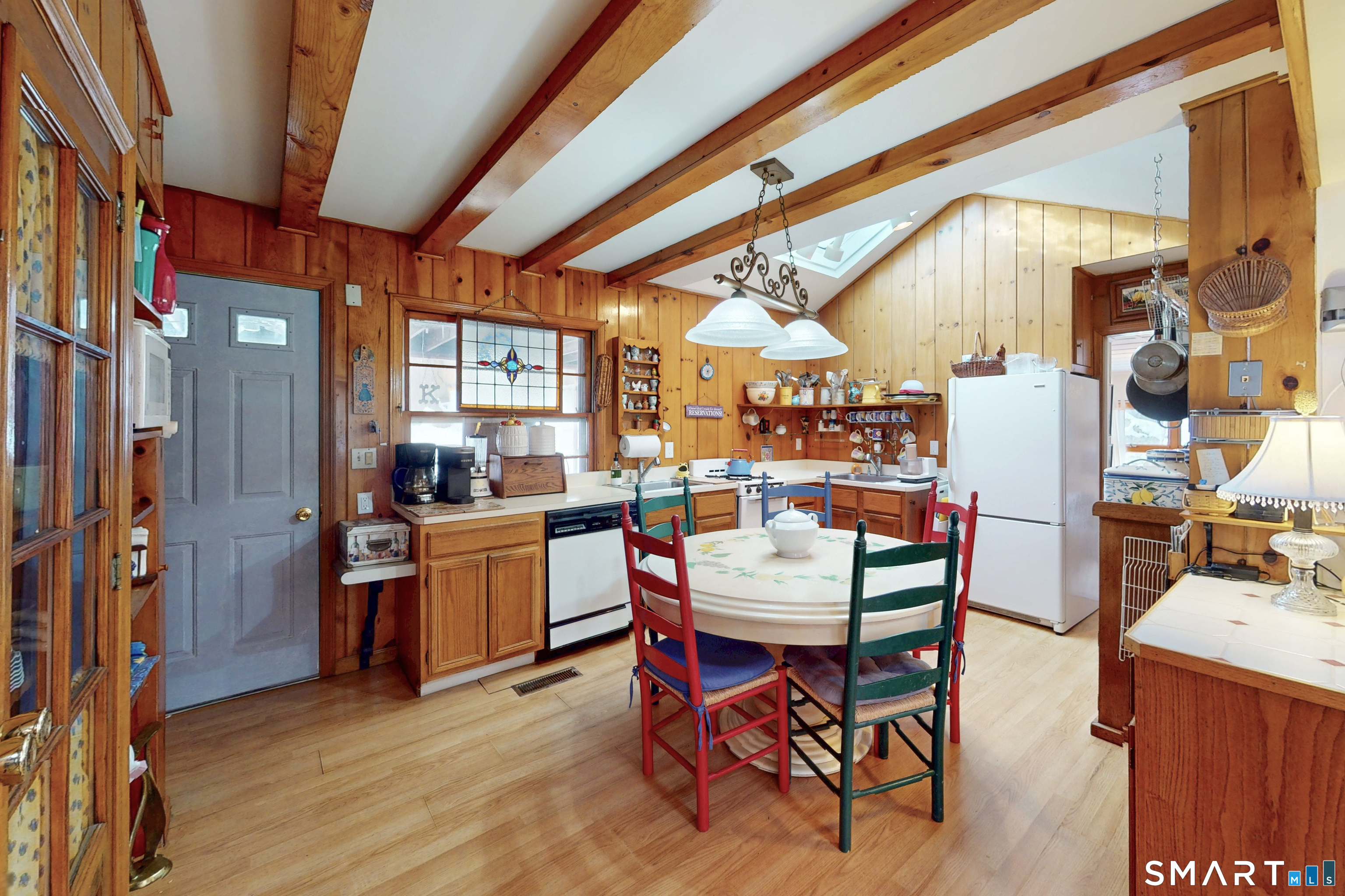 29 Carol Street Danbury, CT 06810 - Photo 10 of 36