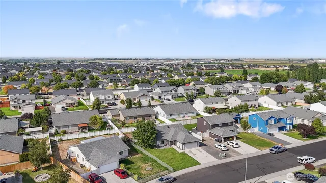 $377,500 | 1346 Greens Loop, Moses Lake, WA 98837