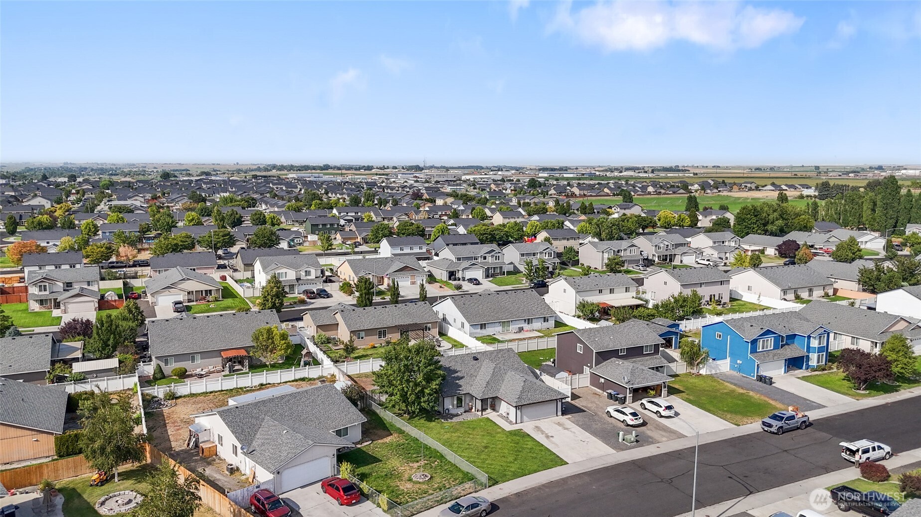 1346 Greens Loop Moses Lake, WA 98837 - Photo 38 of 39 an aerial view of a houses with city view