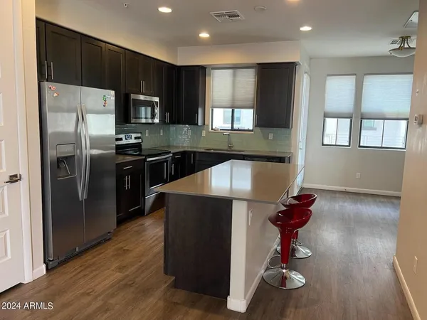 $2,795 | 2090 South Dorsey Lane, Unit 1028, Tempe, AZ 85282