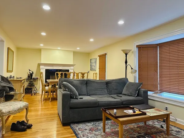 $4,400 | 209 Adams Street, Unit B, Malden, MA 02148