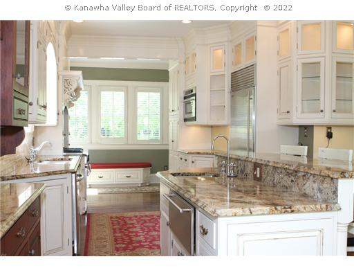 2 Roller Road Charleston, WV 25314 - Photo 8 of 16 Exterior Front.