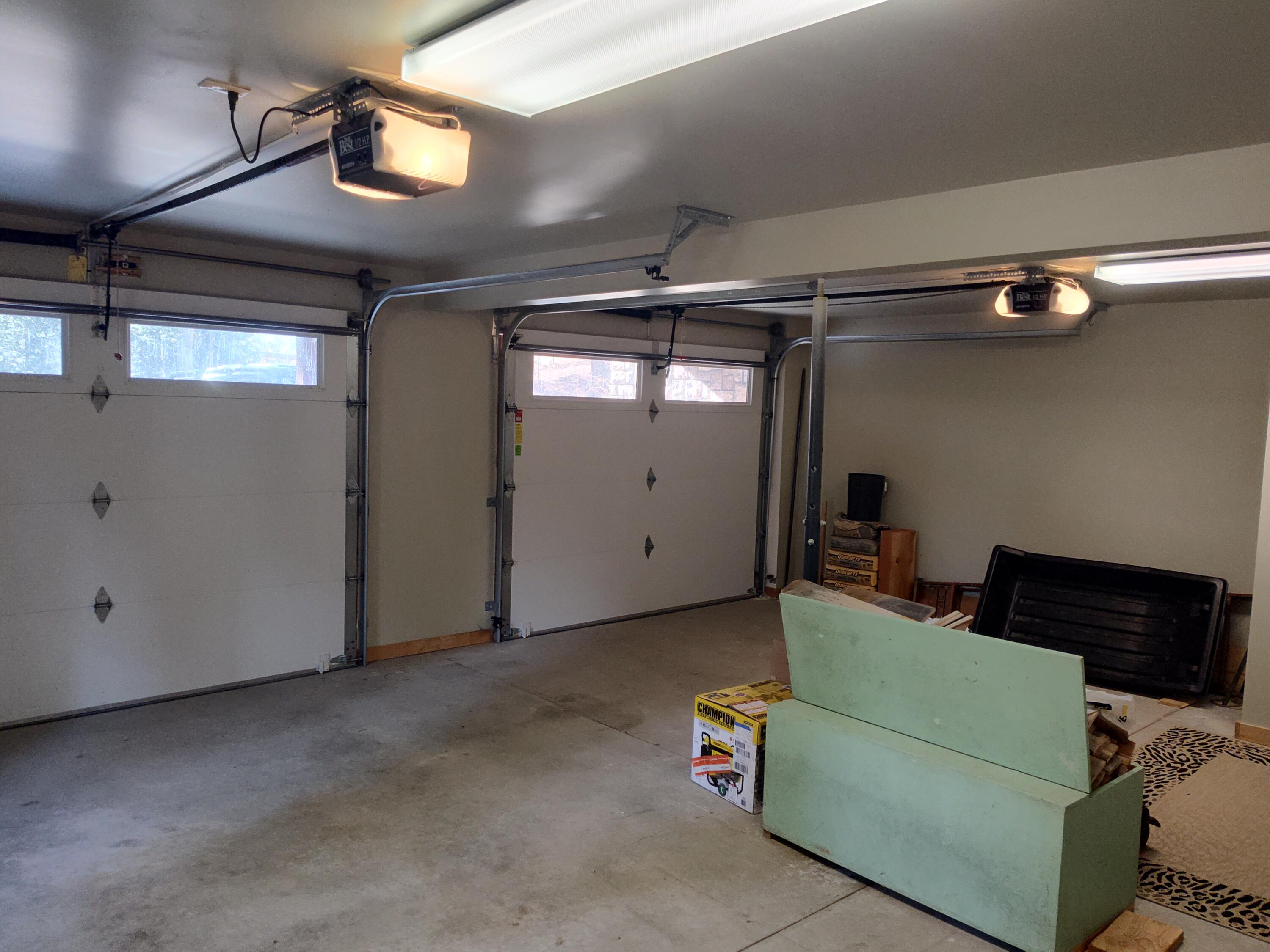 45 Blacktooth Road Sheridan, WY 82801 - Photo 39 of 47 Garage