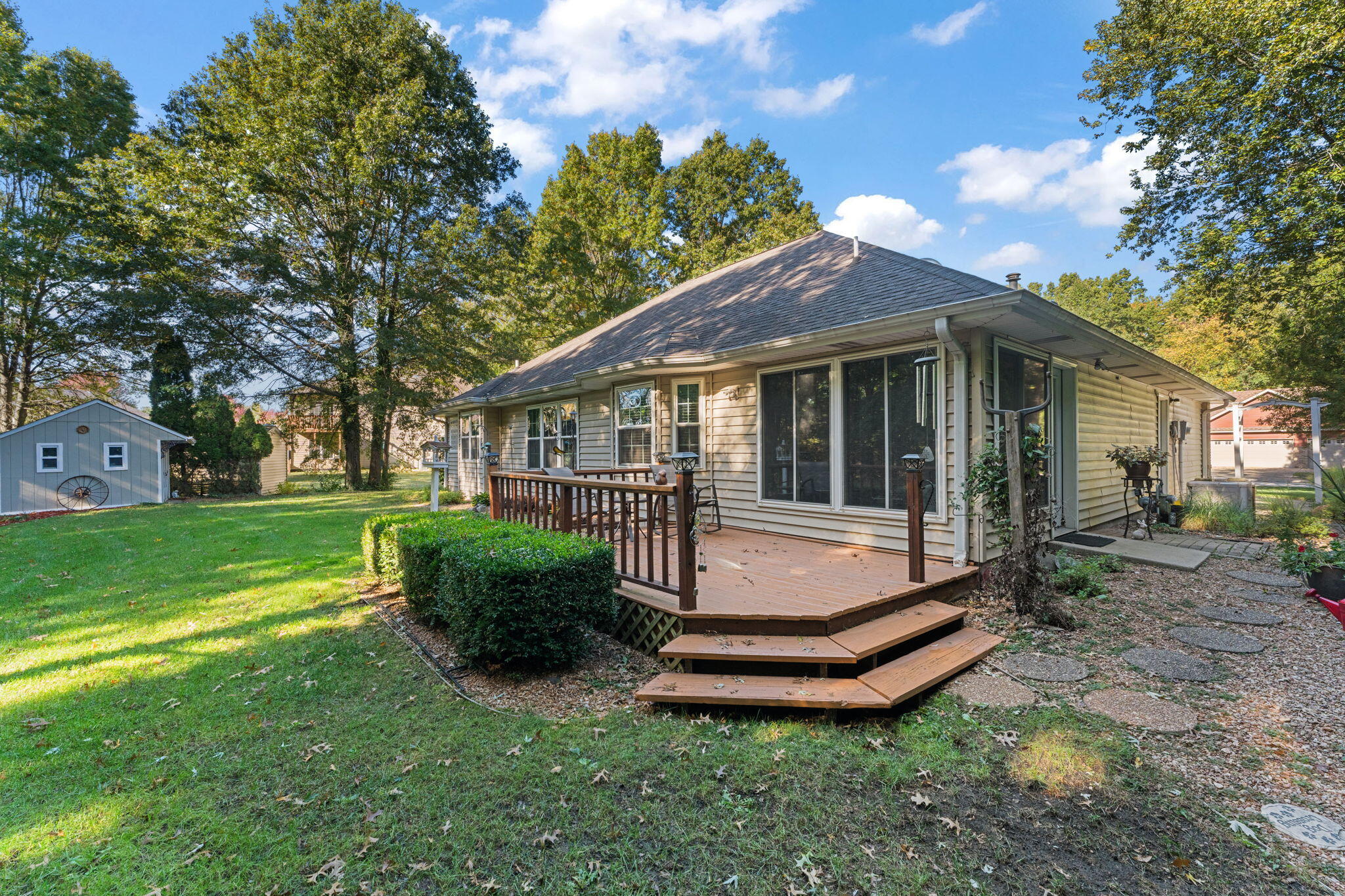 3431 Drivers Way Chesterton, IN 46304 - Photo 19 of 31 a view of house with backyard