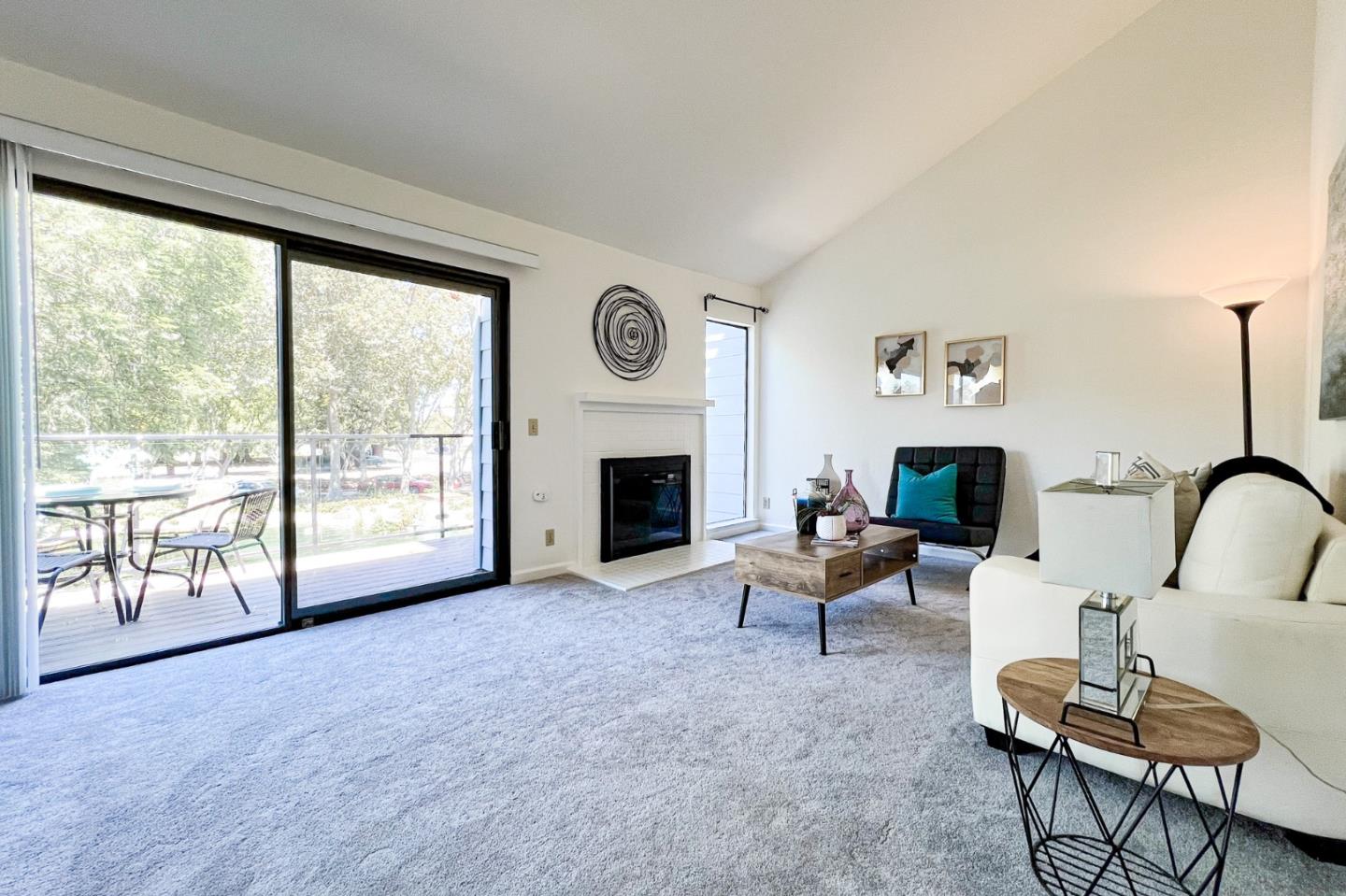 905 West Middlefield Road, Unit 976 Mountain View, CA 94043 - Photo 1 of 18 Gallery Image 1