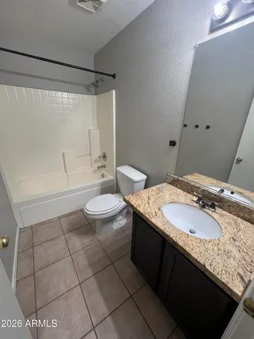 $2,000 | 8565 East Lakeview Avenue, Mesa, AZ 85209