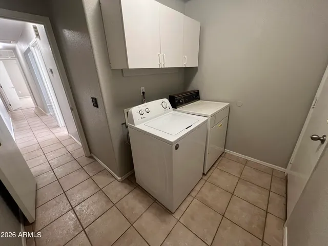 $2,000 | 8565 East Lakeview Avenue, Mesa, AZ 85209