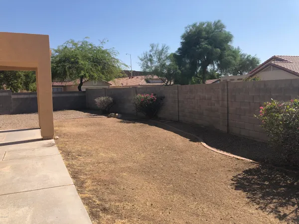 $2,000 | 8565 East Lakeview Avenue, Mesa, AZ 85209