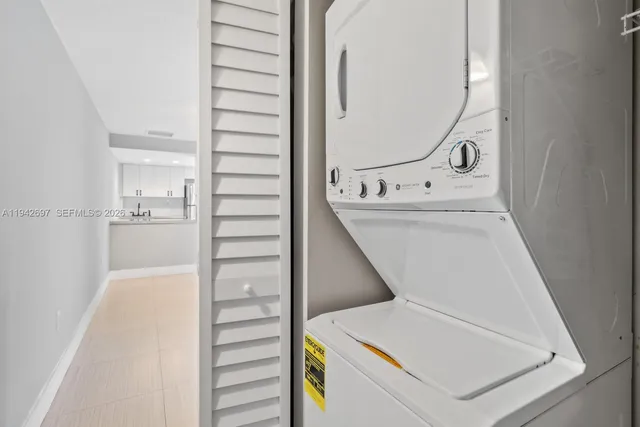 $2,300 | 777 Southwest 9th Avenue, Unit 413, Miami, FL 33130