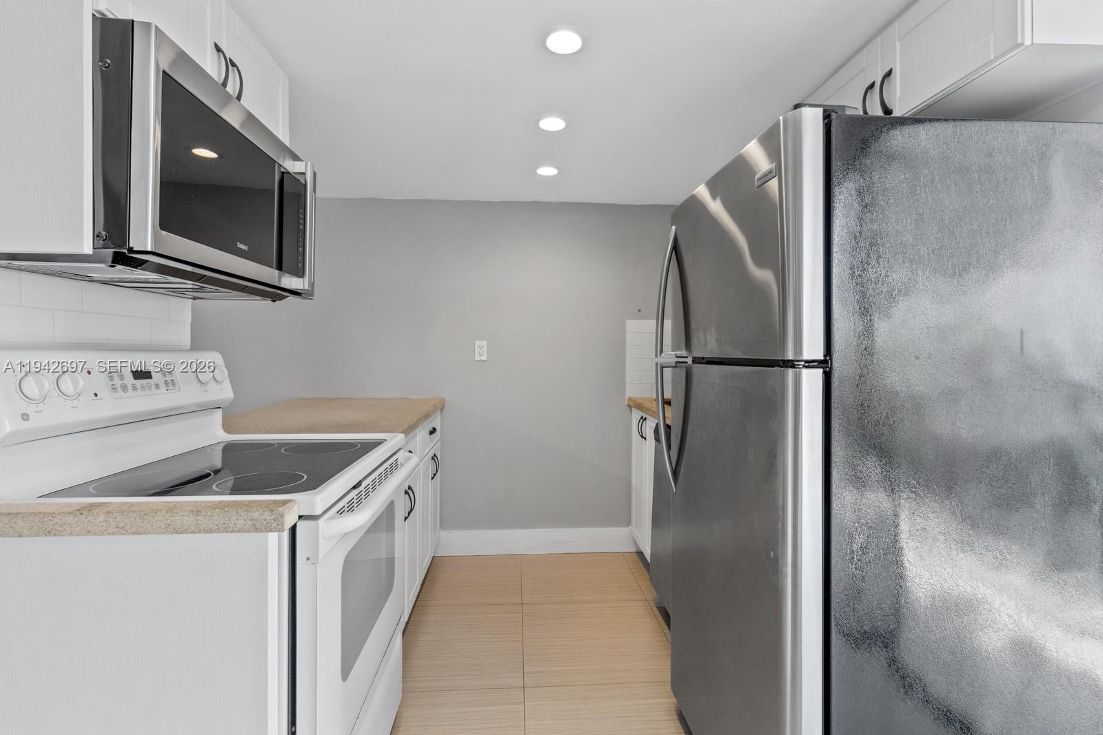 777 Southwest 9th Avenue, Unit 413 Miami, FL 33130 - Photo 6 of 23