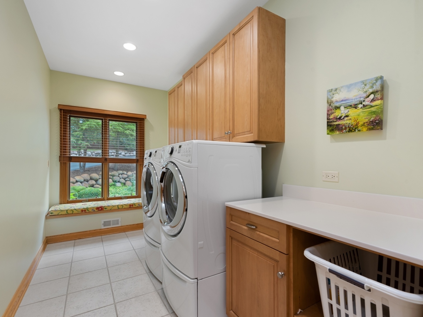 33 Brinker Road Barrington Hills, IL 60010 - Photo 11 of 43 a utility room with dryer and washer
