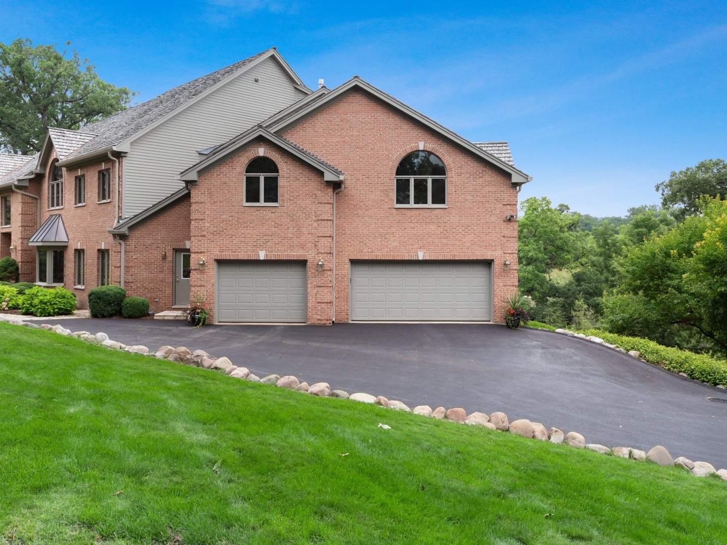 33 Brinker Road Barrington Hills, IL 60010 - Photo 30 of 43 a view of a house with a yard