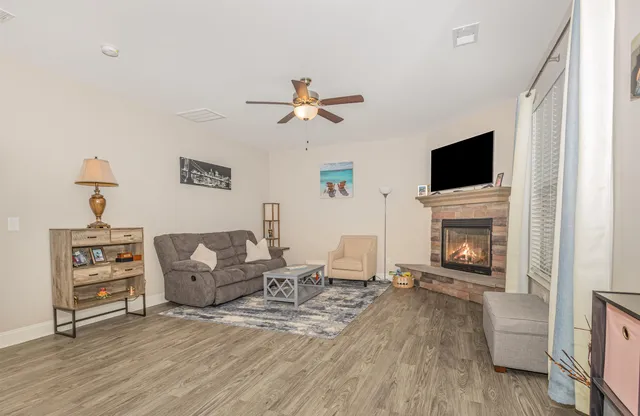 $300,000 | 547 Chantry Lane, Moore, SC 29369