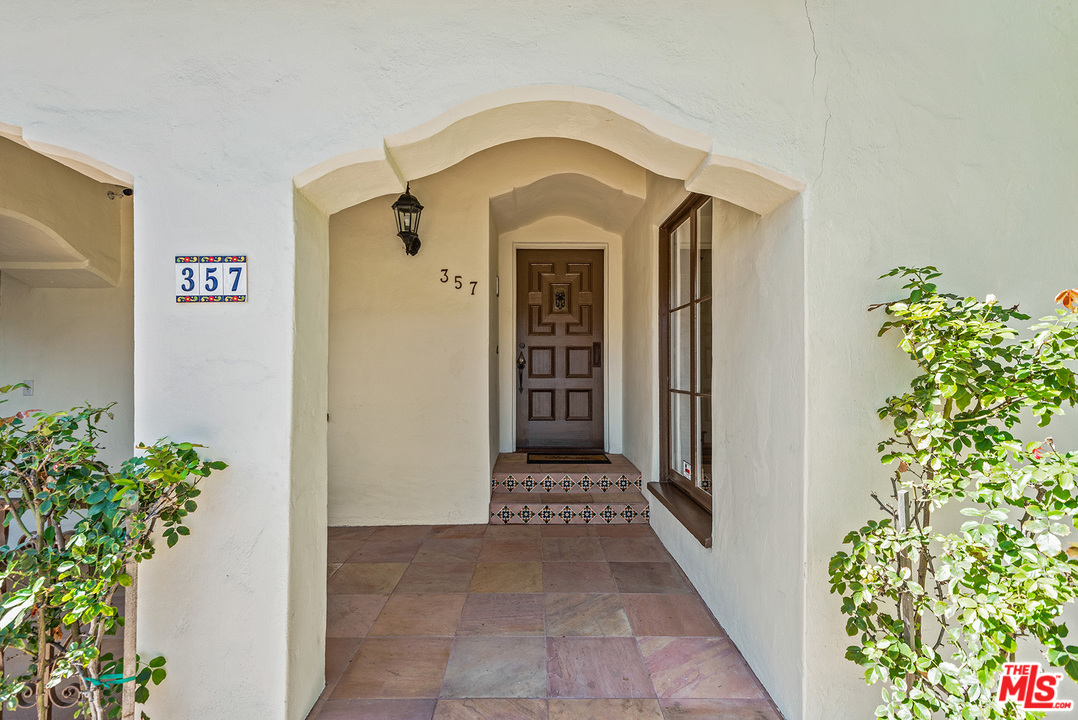 357 South La Peer Drive Beverly Hills, CA 90211 - Photo 2 of 31