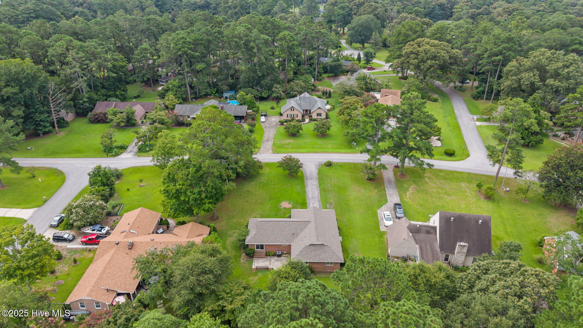 212 Rockledge Road New Bern, NC 28562 - Photo 39 of 48 15-web-or-mls-DJI_20250804104154_0004_D