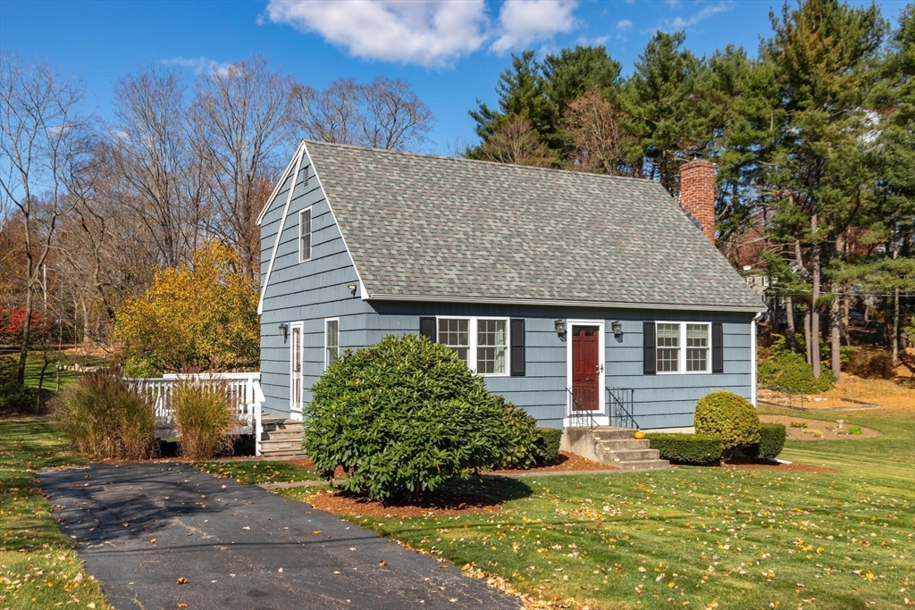 6 Beth Road Franklin, MA 02038 - Photo 2 of 36 Gallery Image 2