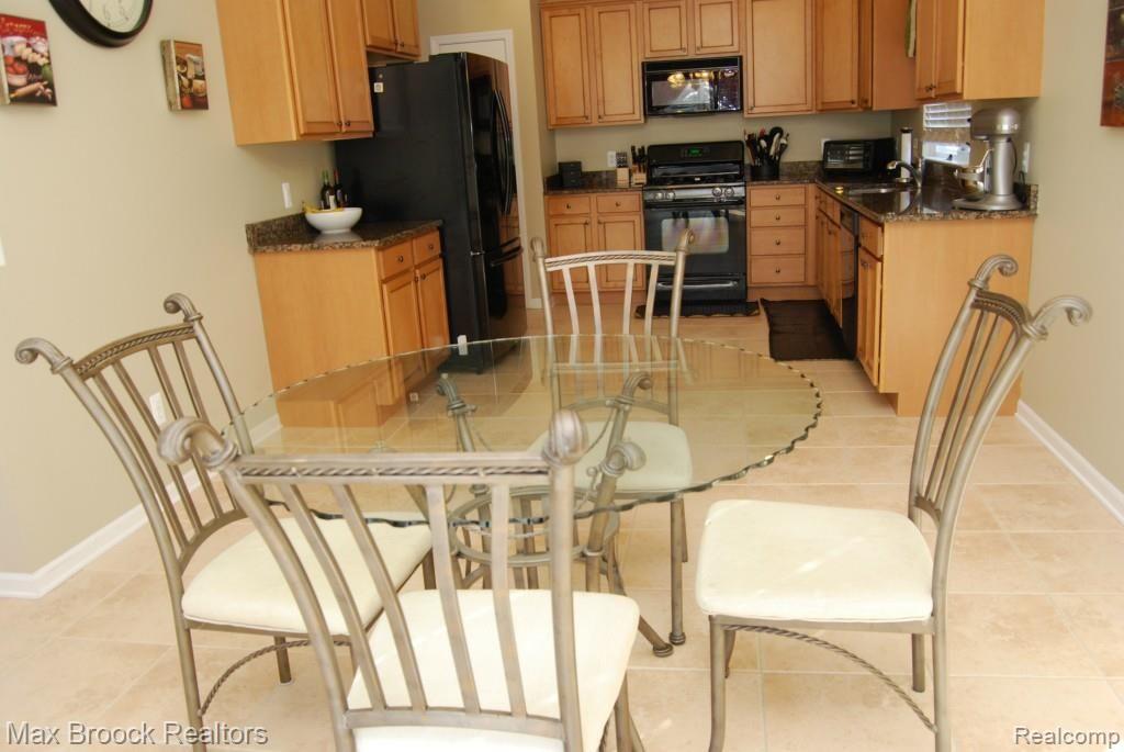 3915 Cone Avenue Rochester Hills, MI 48309 - Photo 16 of 40
