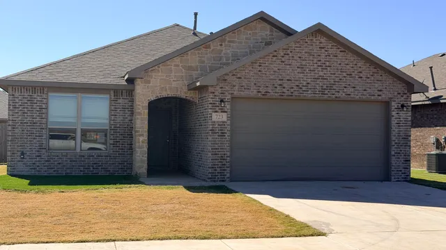 $179,000 | 723 East 17th Street, Wolfforth, TX 79382