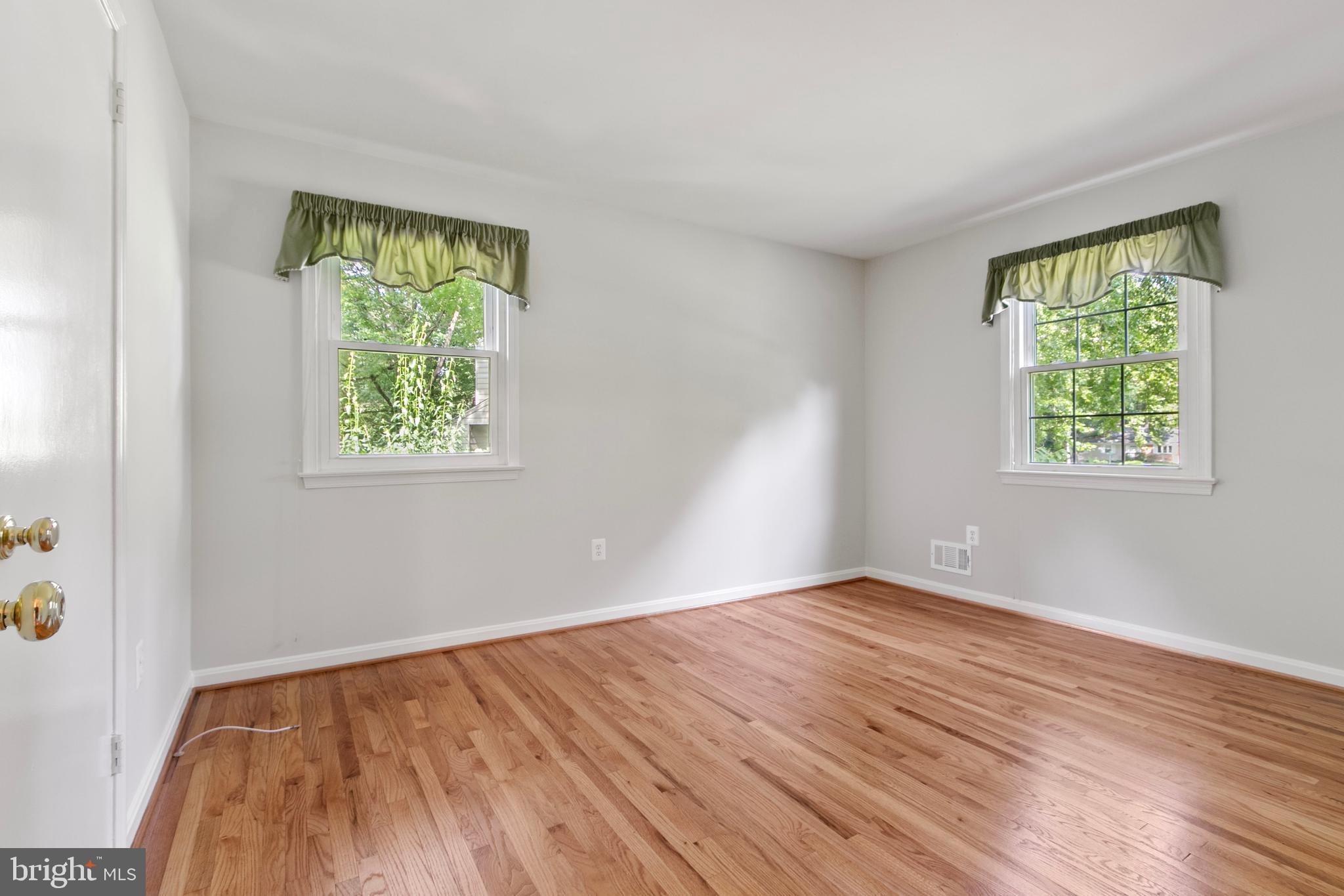 2209 Coffeewood Court Silver Spring, MD 20906 - Photo 16 of 40 Bedroom
