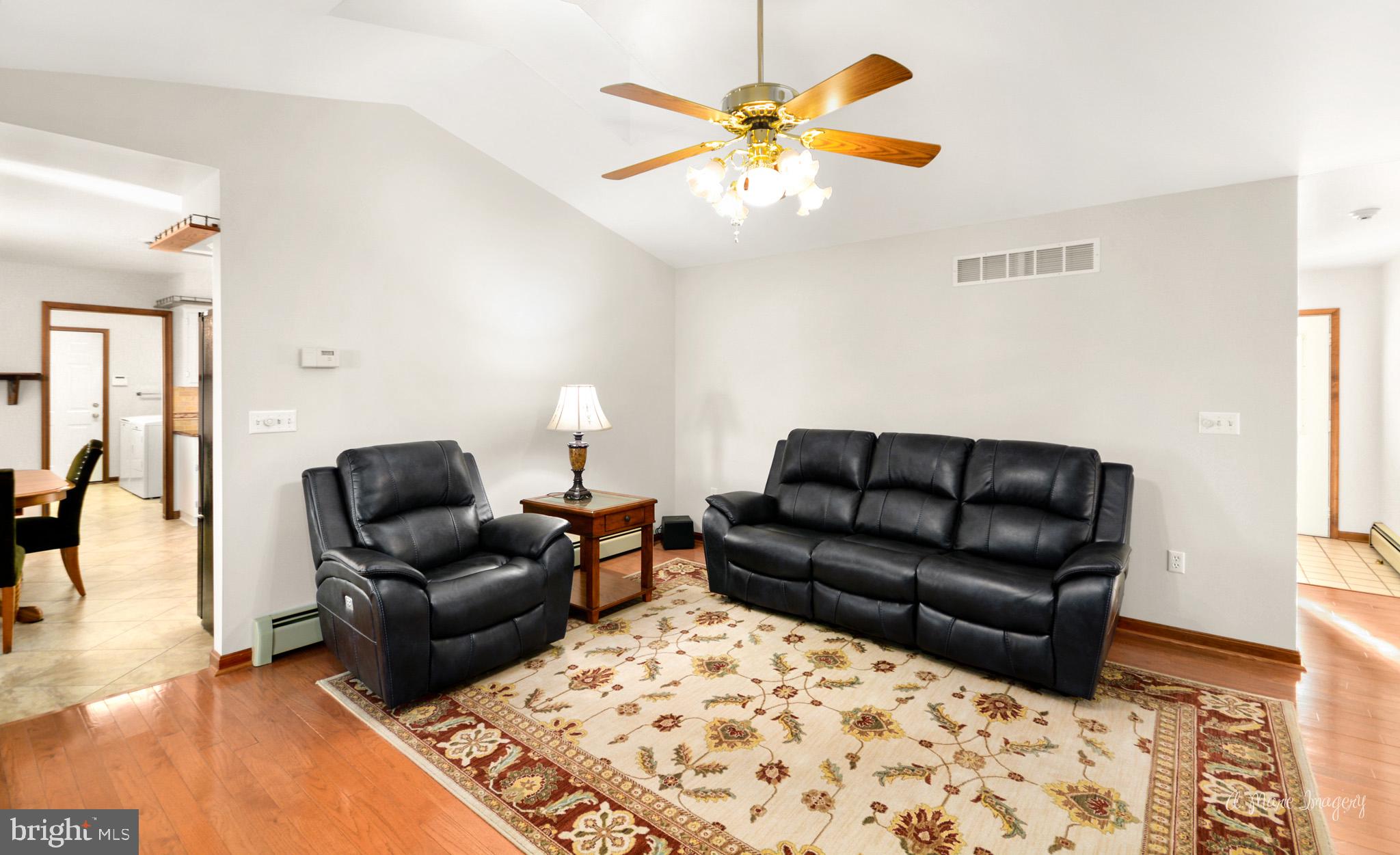 1944 John Shirk Road Taneytown, MD 21787 - Photo 22 of 59 Family room