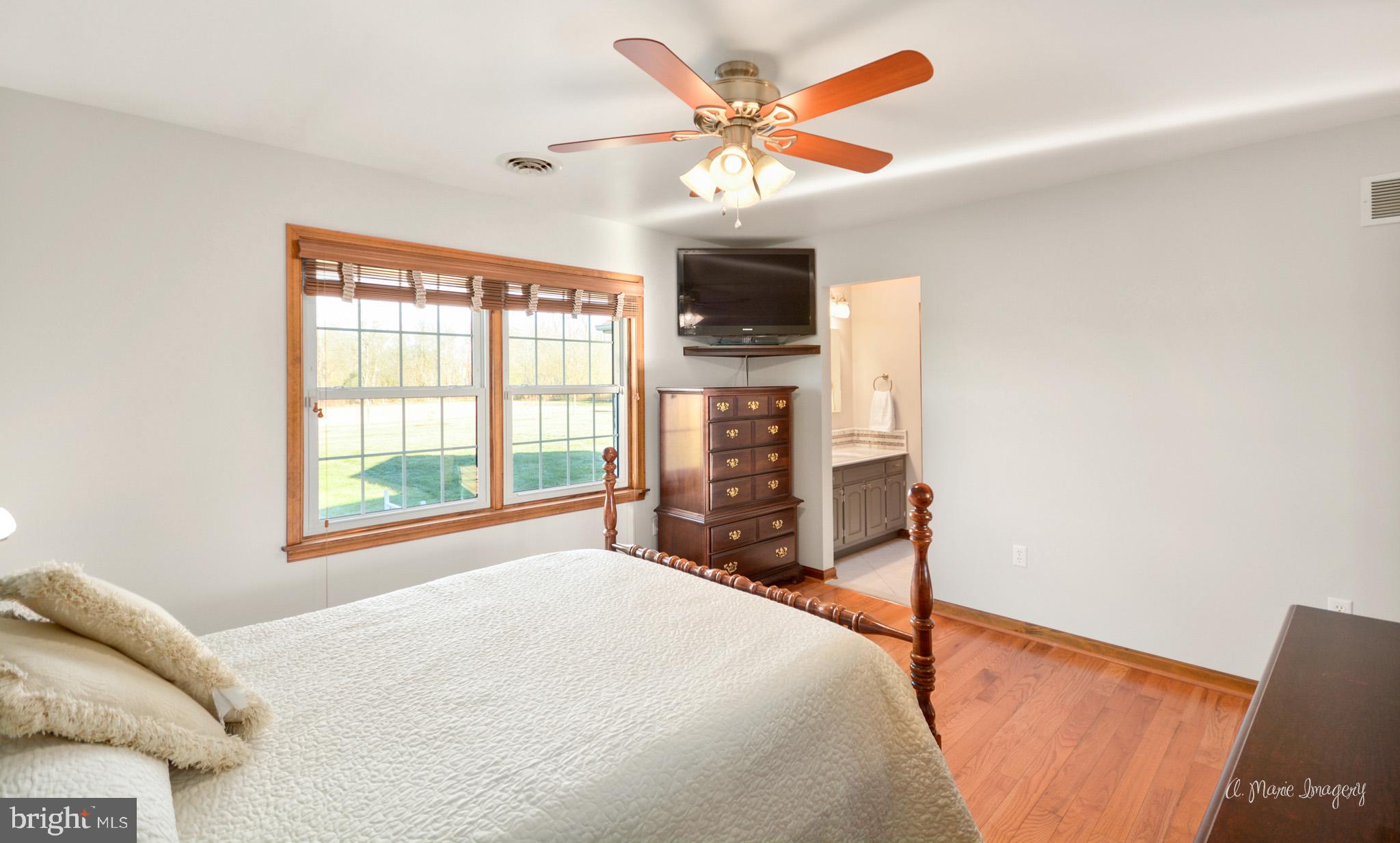 1944 John Shirk Road Taneytown, MD 21787 - Photo 36 of 59 Master bedroom