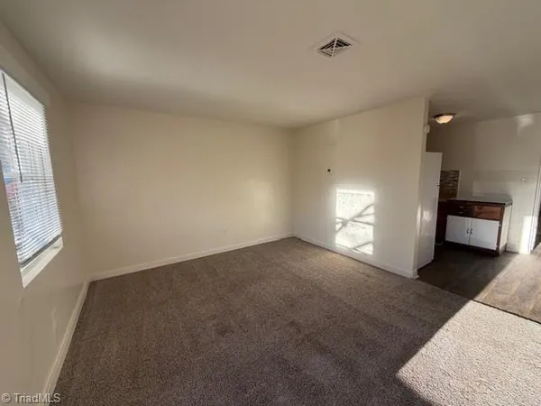 $700 | 810 Richland Street, Unit B, High Point, NC 27260