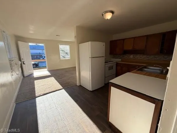 $700 | 810 Richland Street, Unit B, High Point, NC 27260