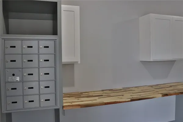 $2,400 | 20 Marblehead Avenue, Unit I, North Providence, RI 02904