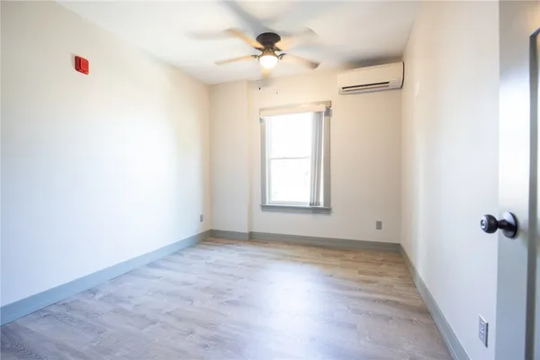 $2,400 | 20 Marblehead Avenue, Unit I, North Providence, RI 02904