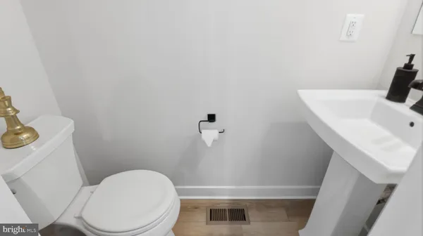 a close view of washer and dryer