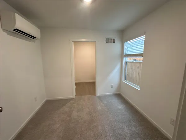 $1,200 | 1022 Robin Hill Lane, Princeton, TX 75407