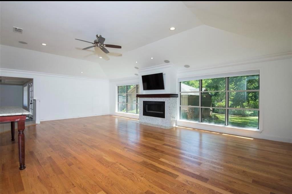 13038 Copenhill Road Dallas, TX 75240 - Photo 4 of 15 Vaulted ceiling featuring recessed lighting and a ceiling fan
