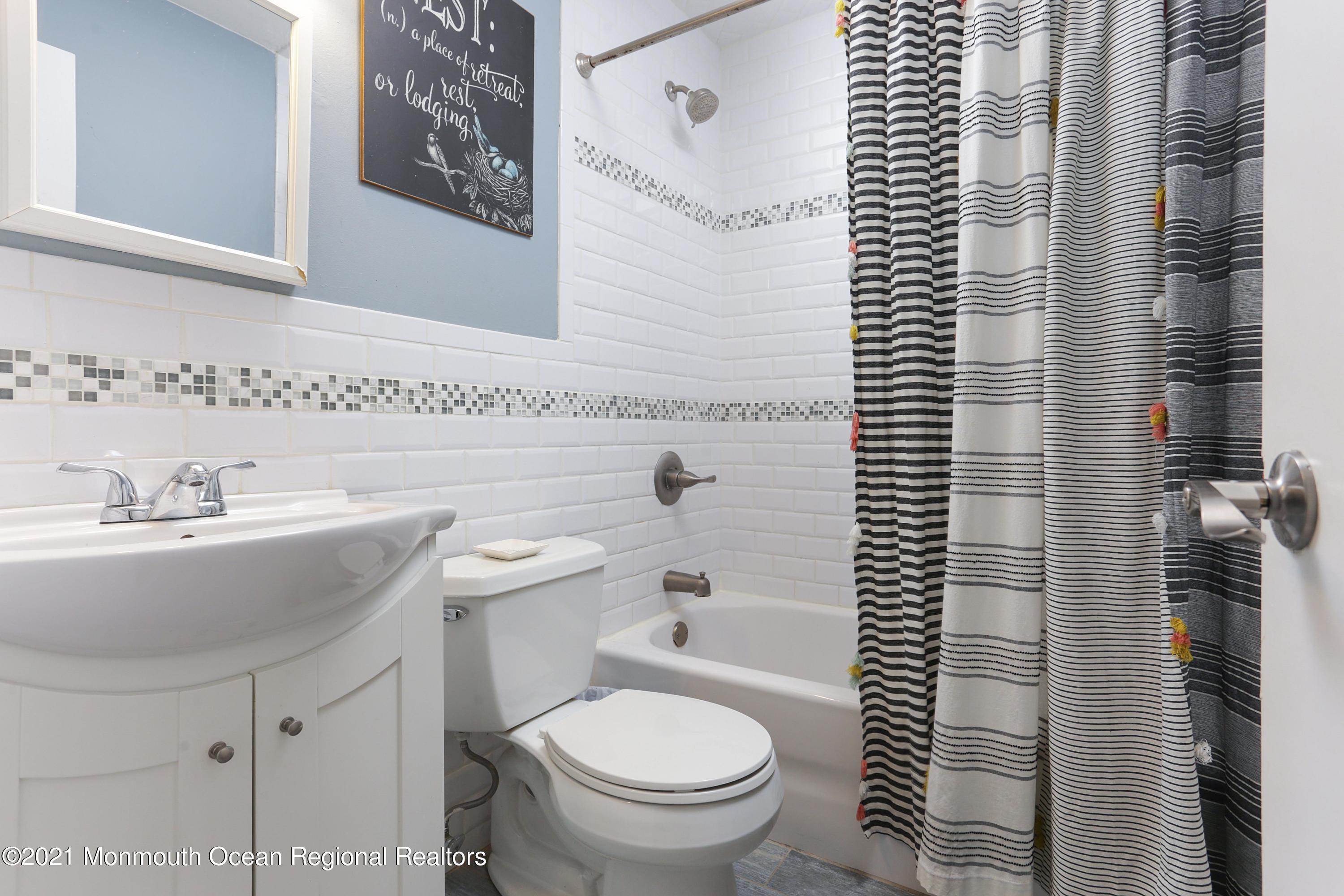 5 Rhea Road Port Monmouth, NJ 07758 - Photo 16 of 32 IMG_3516