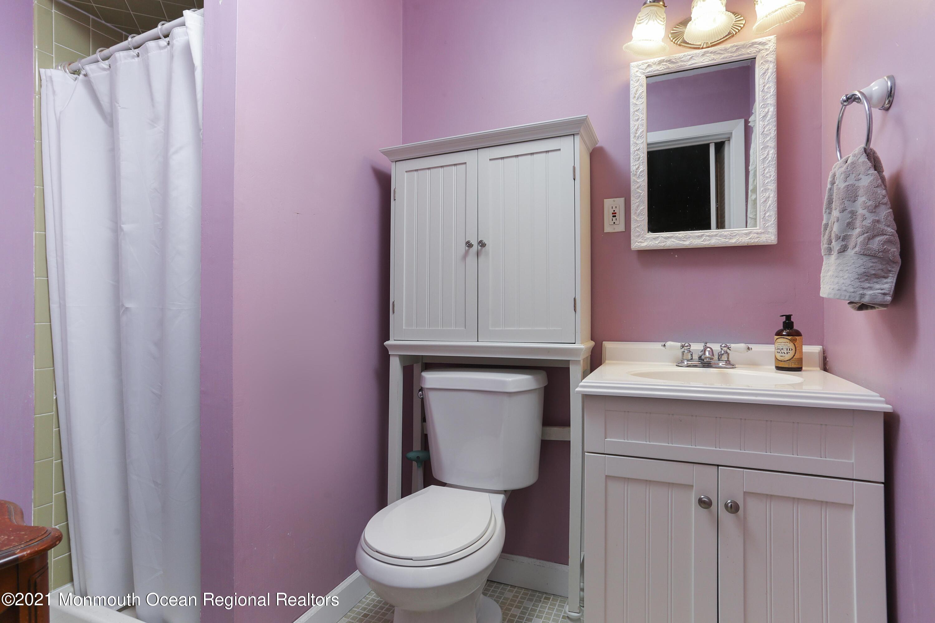 5 Rhea Road Port Monmouth, NJ 07758 - Photo 19 of 32 IMG_3546